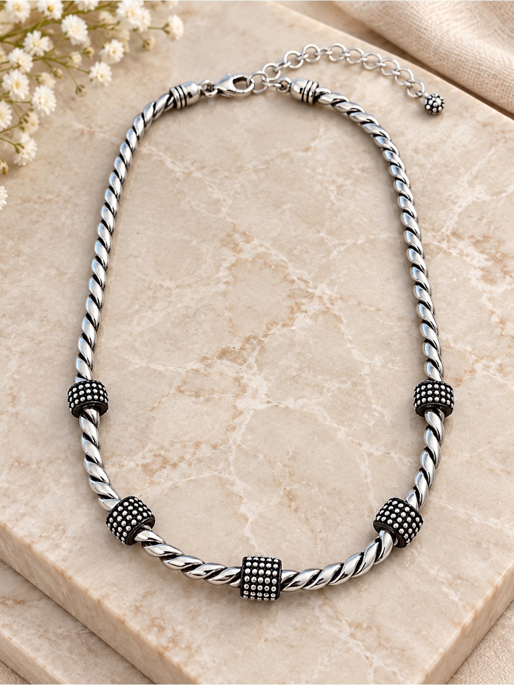 BRIGHTON MERIDEN NECKLACE TWISTED SILVER PLATED CHAIN PAVE CRYSTAL STATION BEADS
